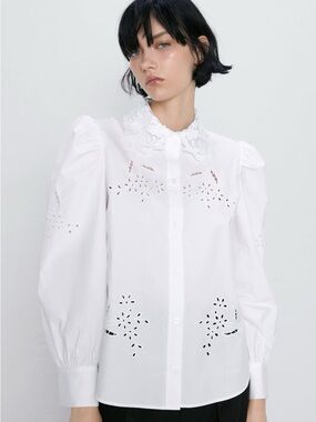 ZARA White Perforated Eyelet Lace Collar Button-Up Embroidered Blouse LARGE